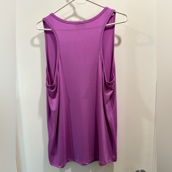 Lightweight sleep top - Picture 8 of 8